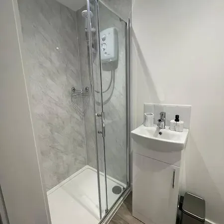 Poppy's Place - 10 Minute Drive From York Lejlighed *