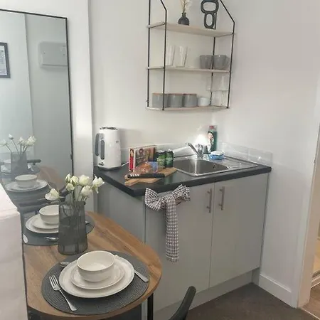 Apartamento Poppy's Place - 10 Minute Drive From York